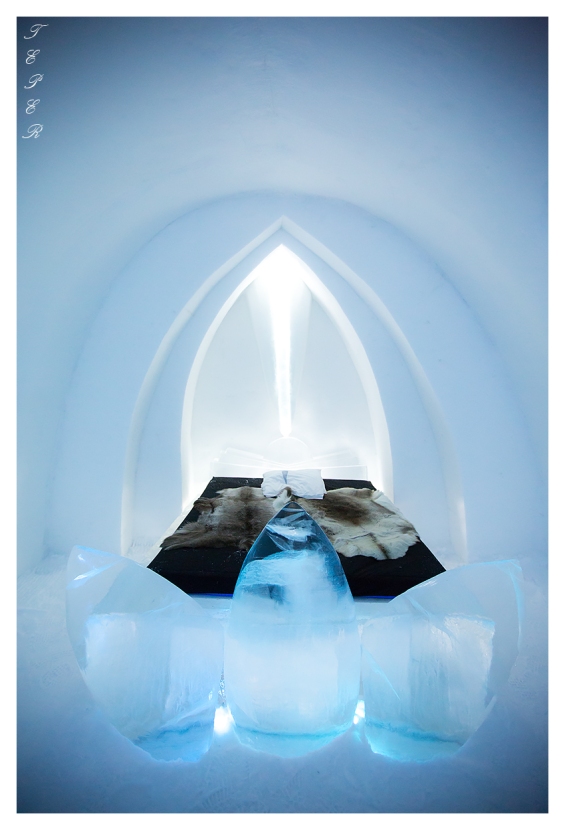One of the spectacular rooms at the Ice Hotel | 5D Mark III | 16-35mm 2.8L II